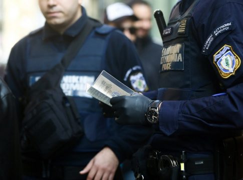 «Φάμπρικα» διακίνησης μεταναστών με κέρδη πάνω από 9 εκατ. ευρώ – Η επιχείρηση «μαμούθ» της ΕΛ.ΑΣ.