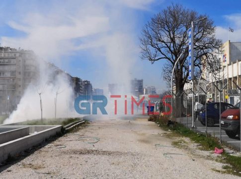 Θεσσαλονίκη: Επεισόδια στην πορεία για τα Τέμπη (vid & pics)