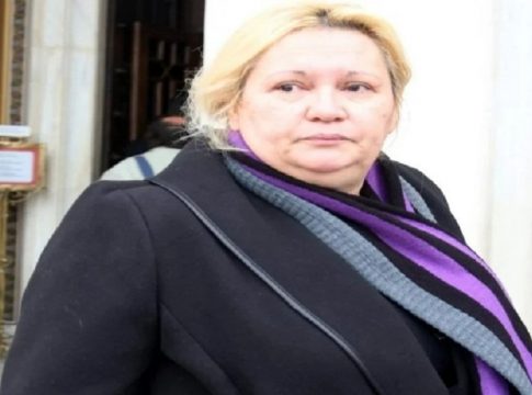 Οικονομική καταστροφή για την Καίτη Φίνου: «Κόβω το ψωμί, το τυρί ή τα φρούτα στο κρεβάτι»