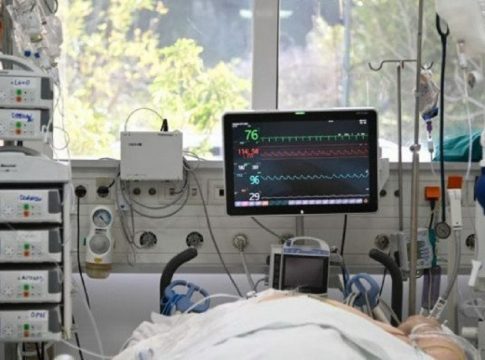Τέλος στις ΜΕΘ για κορωνοϊό – Η εισήγηση της Επιτροπής Εμπειρογνωμόνων