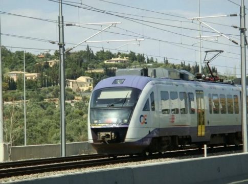 Παρέμβαση εισαγγελέα μετά τις καταγγελίες για έλλειψη σηματοδότησης στον προαστιακό