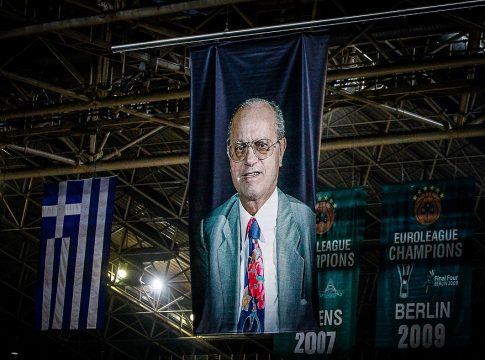 Παναθηναϊκός για Θανάση Γιαννακόπουλο: «Για πάντα στην καρδιά μας»