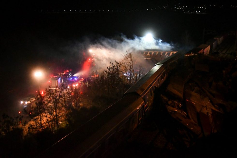 «Άγνωστο» το ξεκίνημα της φωτιάς στα Τέμπη: Τι έδειξε η αυτοψία της Πυροσβεστικής