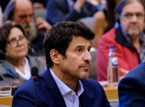 «Ο Αλέξης Γεωργούλης νιώθει πως όλο αυτό είναι στημένο και αδιανόητο» – Τι λέει συνεργάτης του