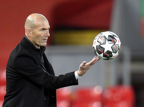 Εξωπραγματική Αλ Νασρ, «χρυσώνει» τον Ζιντάν με αστρονομική πρόταση