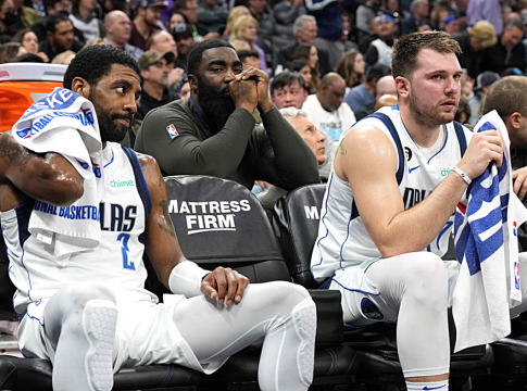 Από το κακό στο χειρότερο πηγαίνουν οι Μάβερικς