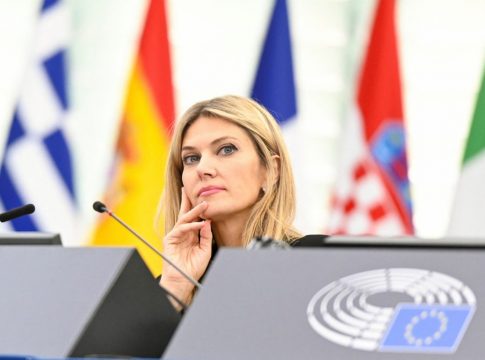 Τρεις νέες «βόμβες» για την Εύα Καϊλή λίγες ημέρες μετά την αποφυλάκιση