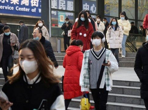 Κορωνοϊός: Η Κίνα αντιδρά στις αποκαλύψεις για την Γουχάν – «Η πανδημία ξεκίνησε από ανθρώπους»