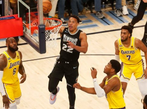 Μπόρεσαν και χωρίς τον Μοράντ οι Γκρίζλις (103-93) – Έφτασαν στο 2-0 οι Νάγκετς (122-113)