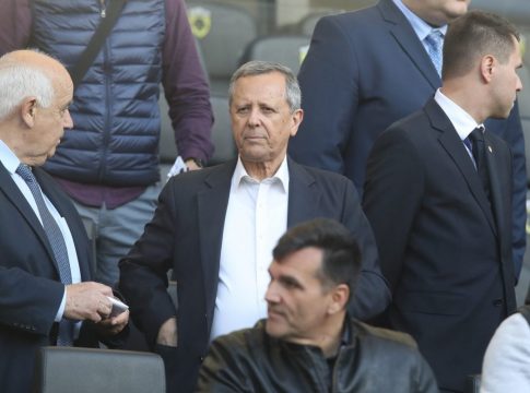 Σε αδιέξοδο ο Μπαλτάκος και η ΕΠΟ: Μόνη λύση ο τελικός με ΑΕΚ και ΠΑΟΚ να έχουν από 1000 εισιτήρια
