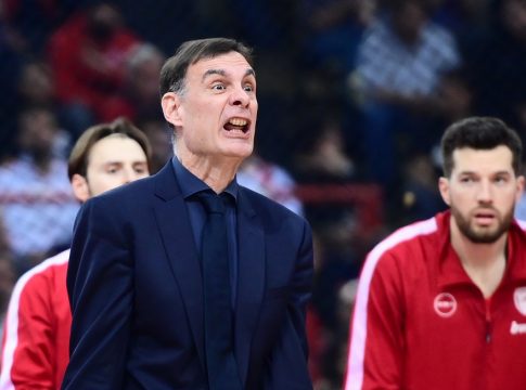 Το αδιανόητο ξέσπασμα του Γιώργου Μπαρτζώκα που έχει κατακλύσει τα social media! (vid)