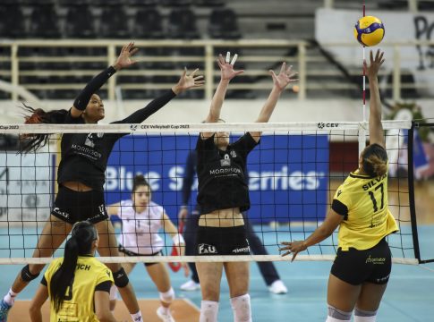 ΠΑΟΚ – ΑΕΚ 3-1: Έβαλε τέλος στο σερί της και πήρε την πρωτιά