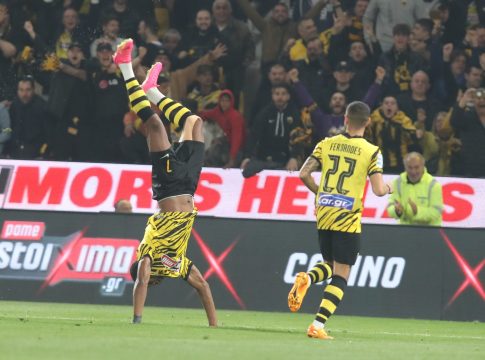 Η βαθμολογία των πλέι οφ: Συνεχίζουν χέρι-χέρι Παναθηναϊκός και ΑΕΚ