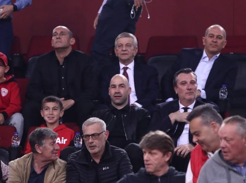 Στο ΣΕΦ ο Σπανούλης, παρακολουθεί το Ολυμπιακός – Φενέρμπαχτσε (vid)