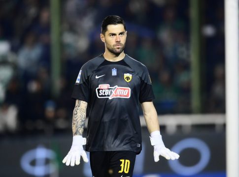 Αθανασιάδης: «Είμαστε μια οικογένεια και σε οποιαδήποτε θέση και αν παίζει οποιοσδήποτε ποδοσφαιριστής είναι πολύ καλός»