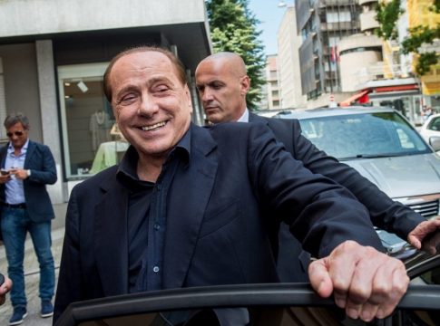 Σίλβιο Μπερλουσκόνι: Διαγνώστηκε με λευχαιμία