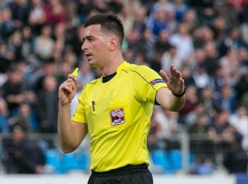 Χαμός με τον VARίστα του Άρης-ΠΑΟΚ! (pic)