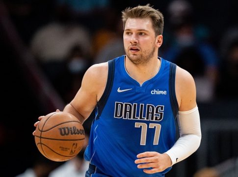 Ρέτζι Μίλερ για Ντόνσιτς: «Να κοιταχτεί στον καθρέπτη και να βελτιώσει τη… φυσική του κατάσταση»