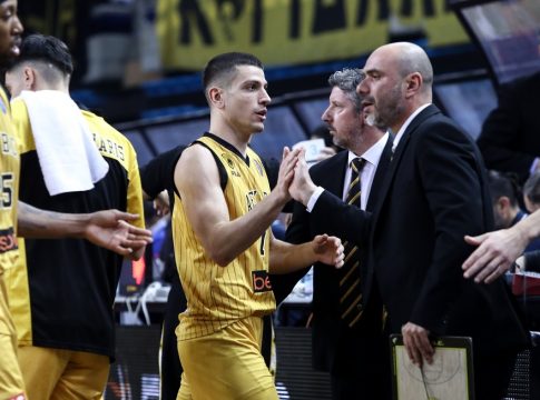 Φλιώνης: «Αν έχουμε την ίδια προσέγγιση θα πάρουμε τη νίκη και στην έδρα τους»