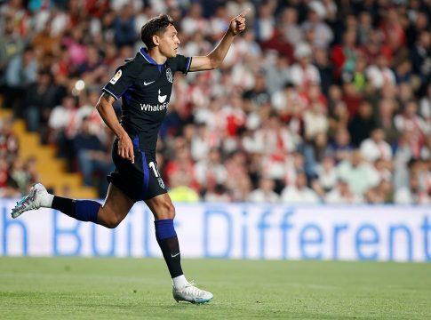 Ράγιο Βαγιεκάνο – Ατλέτικο Μαδρίτης 1-2: «Καθάρισαν» σε δύο λεπτά οι «ροχιμπλάνκος» και «χτυπούν» την πόρτα της Ρεάλ