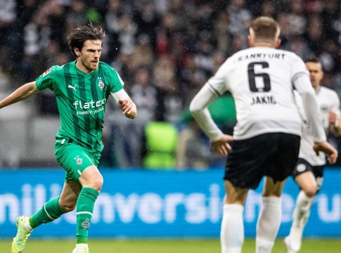 Άιντραχτ Φρανκφούρτης – Γκλάντμπαχ 1-1: Πήρε βαθμό στο φινάλε