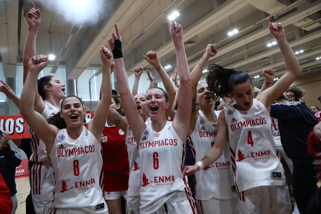 Live Streaming: Η απονομή του πρωταθλήματος στα κορίτσια του Θρύλου