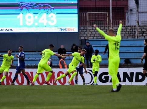 ΠΑΣ Γιάννινα – ΟΦΗ 0-1: Με μπαλοθιά του Λάρσον πέρασαν από τους «Ζωσιμάδες» οι Κρητικοί