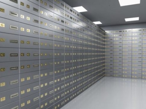 Εξιχνιάστηκε η διάρρηξη σε θυρίδες τράπεζας στη Νέα Σμύρνη – Τρεις Κολομβιανοί οι δράστες