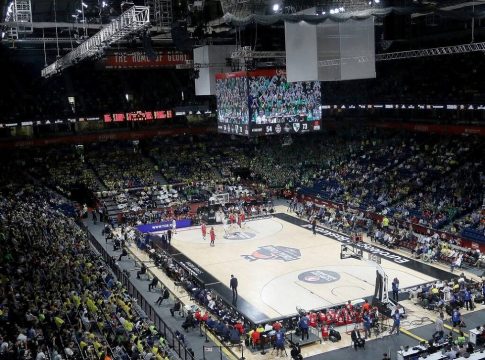 Η Παρτιζάν προειδοποιεί τον κόσμο της: « Ένα αντικείμενο αν πέσει, το ματς με τη Ρεάλ θα διακοπεί!»
