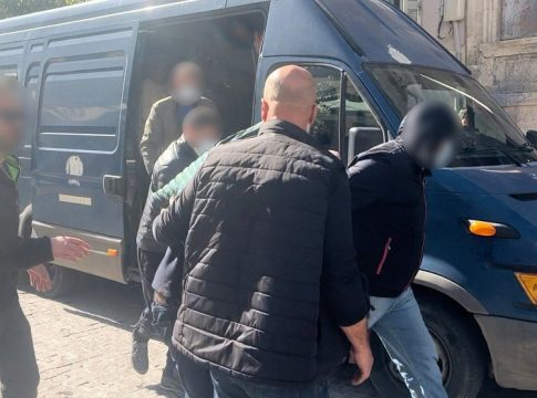 Πρώην λιμενικός και συνταξιούχος αρχαιολόγος στο μεγάλο κύκλωμα αρχαιοκαπηλίας