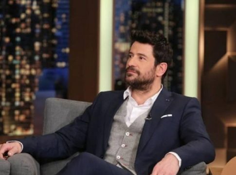 Αλέξης Γεωργούλης: Πώς φτάσαμε στην «αποκαθήλωση» – Οι φήμες, η διάψευση και οι «βόμβες» κατά του ευρωβουλευτή
