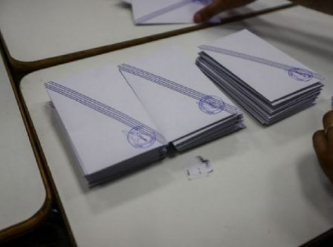 Σαββατιάτικες οι κάλπες… εξωτερικού – Στις 20 Μαΐου για πρώτη φορά η ψήφος Ελλήνων από τον τόπο διαμονής τους