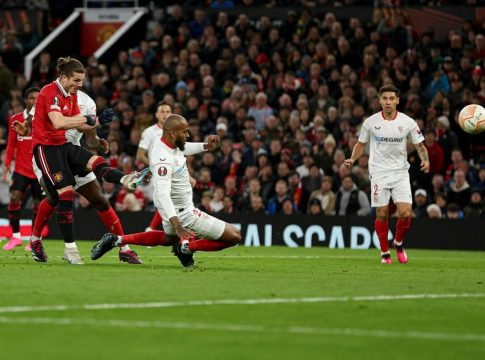 Λεπτές ισορροπίες σε Λισαβόνα & Σεβίλλη