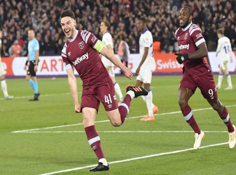 «Σφυριά» & τούρκικο θέαμα