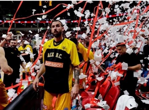 Η FIBA χάνει έδαφος