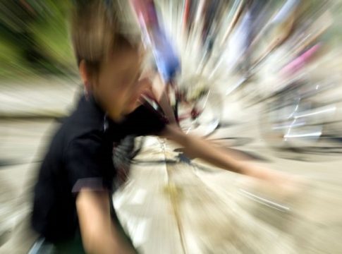 «Ήρθε η μάνα του…» – Θρήνος για τον 14χρονο που σκοτώθηκε σε βόλτα με το ποδήλατο