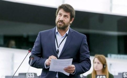 Νομική ντρίμπλα Γεωργούλη: Ζήτησε ακρόαση από τις βελγικές αρχές – Γιατί καθυστερεί η άρση ασυλίας
