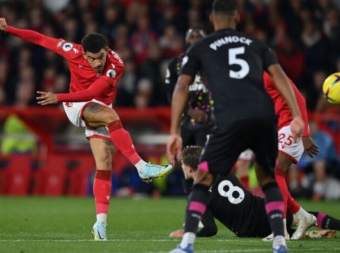 LIVE: Μπρέντφορντ – Νότιγχαμ Φόρεστ