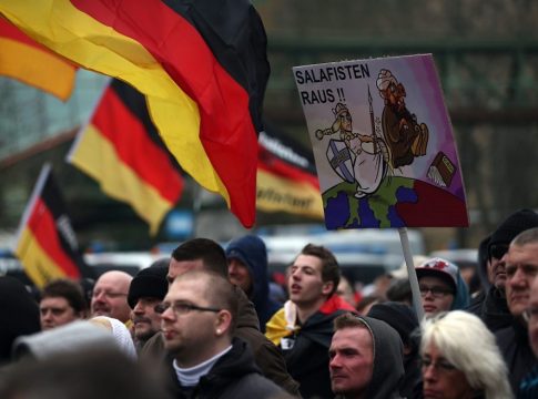 Washington Post: Πως ο Πούτιν «βάζει πόδι» στη γερμανική πολιτική σκηνή