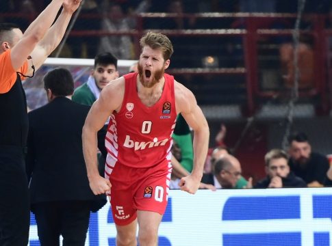 Γουόκαπ: «Θα ήθελα να μείνω στον Ολυμπιακό»