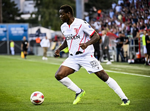 Ομάδα έκπληξη θέλει τον Μπαλοτέλι – Τι ζητάει ο Ιταλός από την… μέλλουσα ομάδα του;