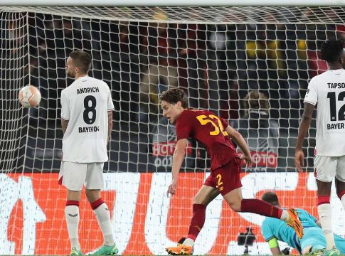 Προβάδισμα πρόκρισης για τη Ρόμα (1-0) – Γλίτωσε στις καθυστερήσεις η Γιουβέντους (1-1)