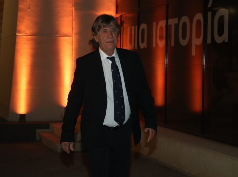 Μαύρος: «Σεβασμός στον Αλμέιδα και τους παίκτες του, να απολαύσουμε τον γύρο θριάμβου και ο κάθε ένας στη θέση του»