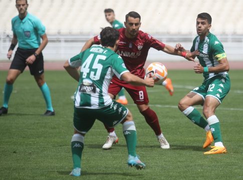Ήττα της ΑΕΛ στο ΟΑΚΑ, ένα βαθμό μακριά από την άνοδο ο Πανσερραϊκός