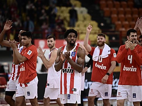 Η ιδιαίτερη ανάρτηση της ΚΑΕ Ολυμπιακός για την Γιορτή της Μητέρας (pics)