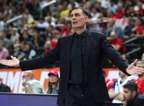 Αποθέωσε Γουόκαπ και Παπανικολάου ο Μπαρτζώκας