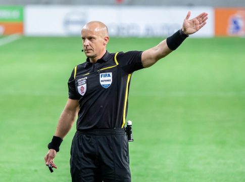 Οι διαιτητές των ευρωπαϊκών τελικών – Στο Champions League ο Μαρτσίνιακ