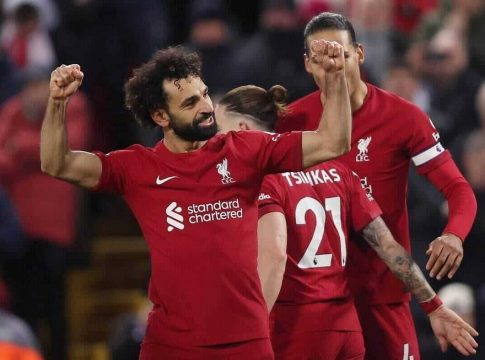 Τρία φαβορί και ένα g/g