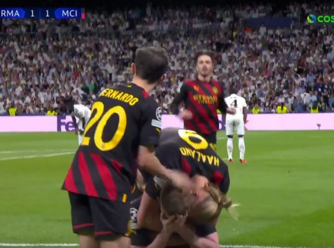 Τρομερό σουτ του Ντε Μπρόινε και 1-1 η Σίτι (vid)
