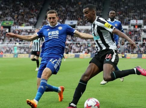 Νιούκαστλ – Λέστερ 0-0: Σεντόνι η μία, μαντήλι η άλλη…